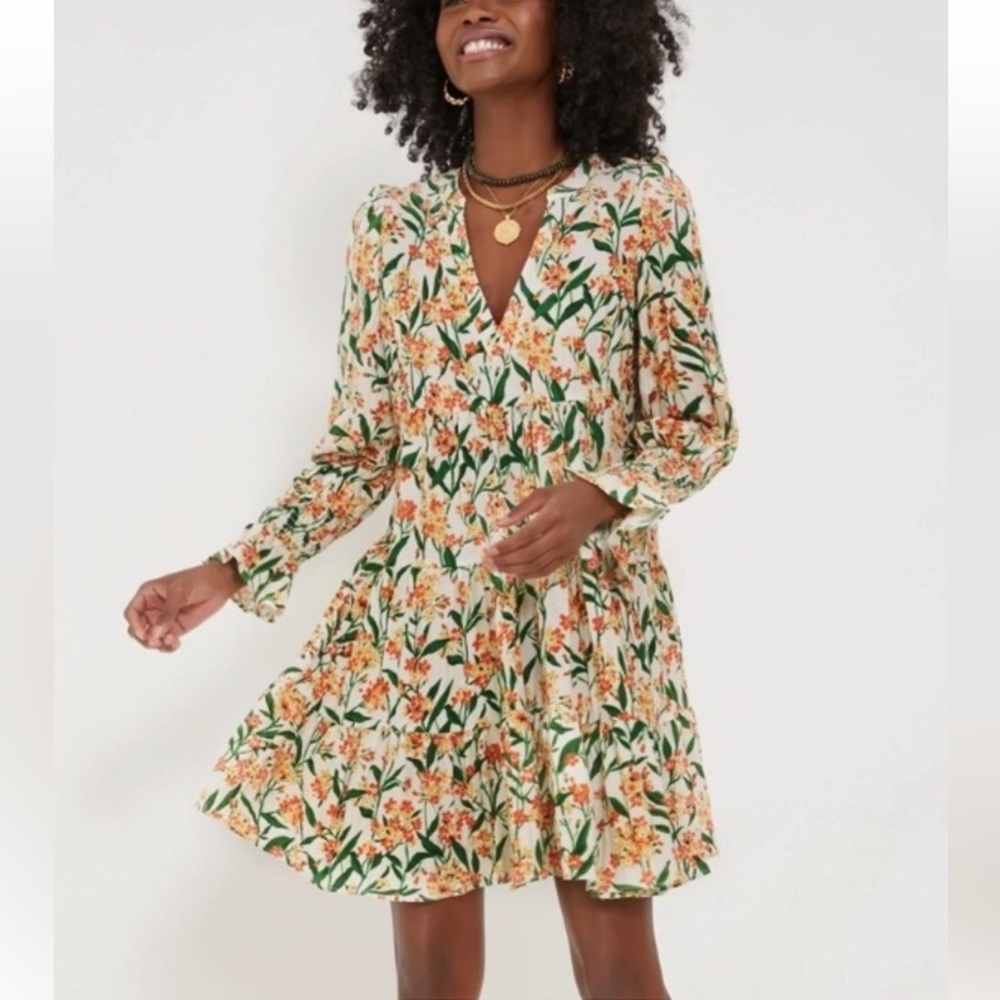 Tuckernuck Pomander Place Dress Floral Peasant Tunic Top in Cream, Green & Coral